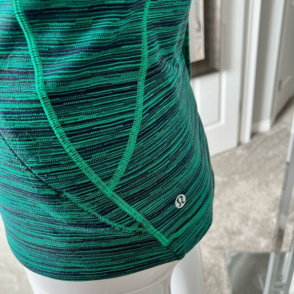Lululemon Green Jacket Sz 6 - Picture 10 of 11